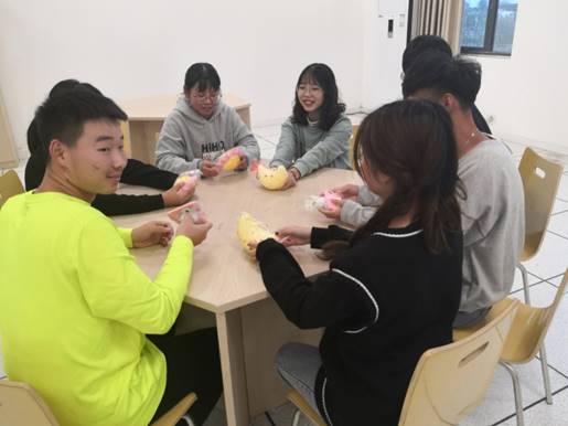 说明: C:\Users\hp\Desktop\迎新照片5.jpg 说明: C:\Users\hp\Desktop\迎新照片5.jpg