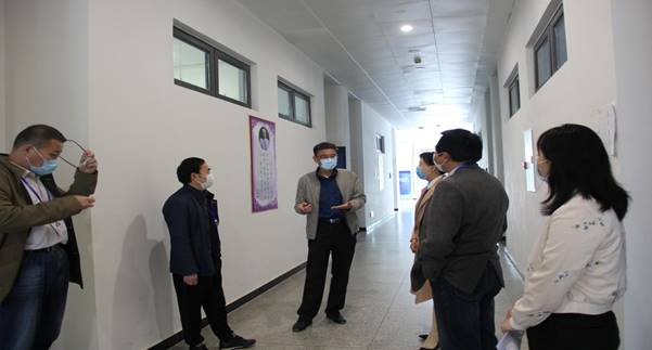 说明: IMG_2715 说明: IMG_2715