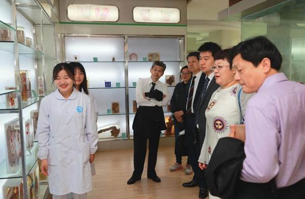 说明: http:/__local/B/0A/97/81CAFF20CC7C585DE5F208A0B54_85EF4EDF_14176.jpg